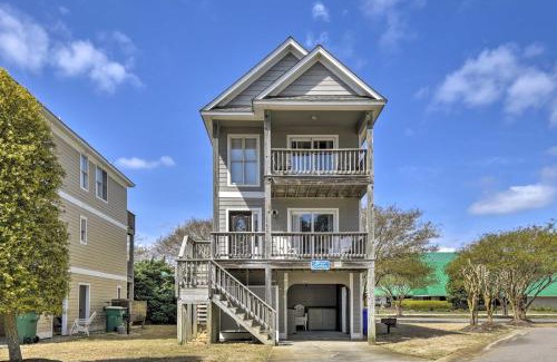 Corolla Light House | Home with Deck in Corolla Light Walk to Beach!
