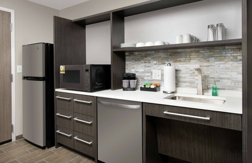 North Downtown Hotel | Home2 Suites by Hilton Charlottesville Downtown