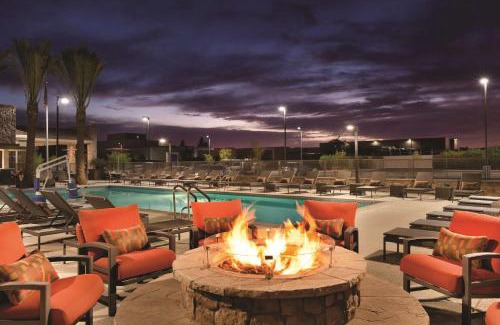 Tempe Hotel | Home2 Suites By Hilton Phoenix-Tempe University Research Park