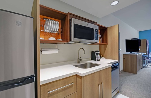 Blacksburg Hotel | Home2 Suites by Hilton Blacksburg - University