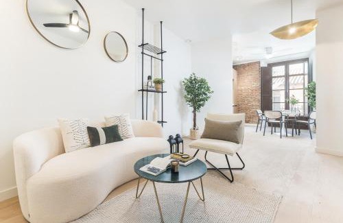 La Trinidad Apartment | Homeclub Elegant 1BR near Thyssen & Mármoles III