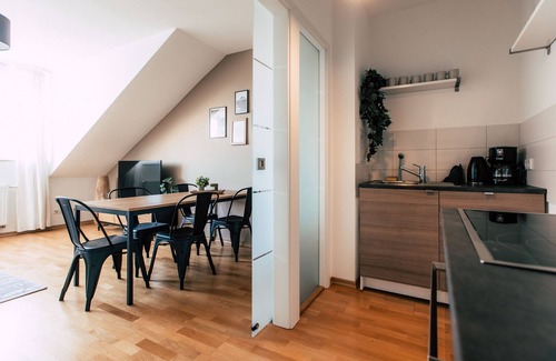 Zentrum-Nord Apartment | Homely 2-zimmer-appartement mit Küche - Luga Homes - Zoo