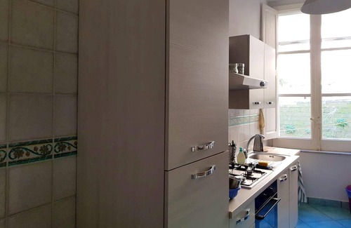 Pozzuoli Apartment | Homerez - 150 m away from the beach! Nice appartement for 4 ppl. with jacuzzi