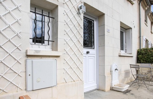 Pierrefonds House | Homerez - Amazing house for 4 ppl. at Pierrefonds