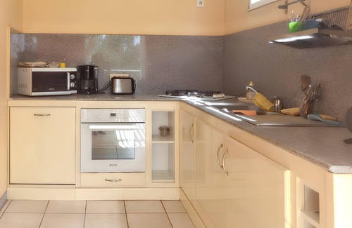 Cafeiere Apartment | Homerez - Apartment in Deshaies, sea view