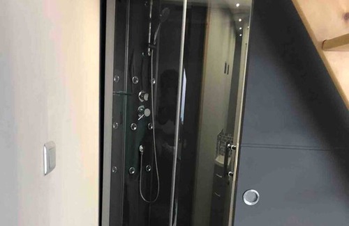 Vallieres Apartment | Homerez - Beautiful studio for 2 ppl. at Clermont-Ferrand