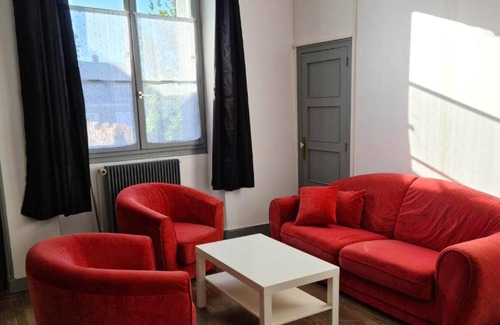 Beaugency Apartment | Homerez - Beautiful appartement for 5 ppl. at Beaugency
