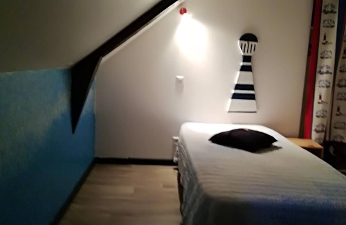 Questembert House | Homerez - Beautiful house for 4 ppl. with terrace at Questembert