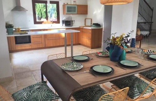 Urbanizacion Costabella Villa | Homerez - Elegant Villa in Marbella + Private Pool