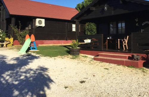 Setenil de las Bodegas Villa | Homerez - Big villa for 9 ppl. with swimming-pool at Setenil de las Bodegas