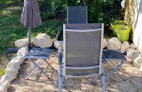 Chouzy-sur-Cisse House | Homerez - House for 2 ppl. with shared pool, sauna, jacuzzi, spa and garden