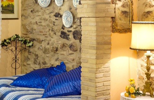 Piazza Armerina Apartment | Homerez - Nice studio for 4 ppl. with balcony at Piazza Armerina