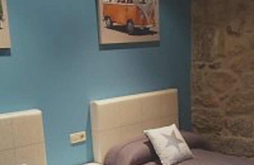 Meis House | Homerez - Spacious house 14 km away from the beach for 6 ppl. at A Sobreira