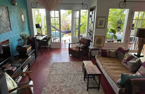 Les Avirons Villa | Homerez - Spacious villa with pool in Les Avirons