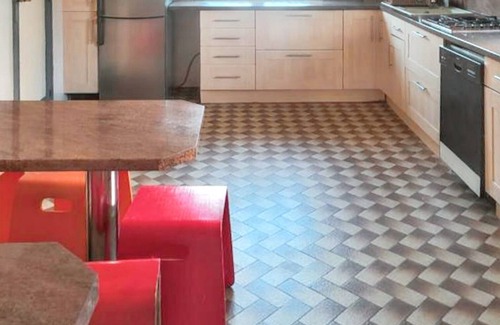 Briare Villa | Homerez - Spacious Villa in Briare with Private Pool and Activities