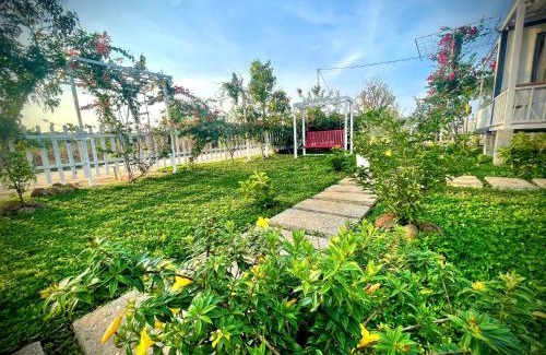 Buon Don Hotel | Homestay CONTAINER