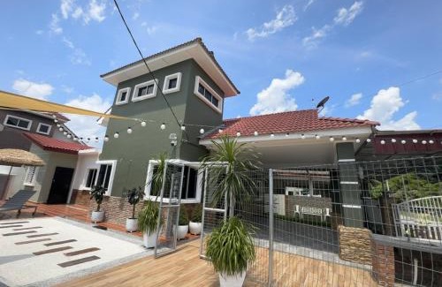 Kampung Pedah House | Homestay Dferry Jerantut 4Rooms With Wifi Fully Aircond
