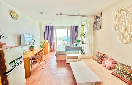 Tan Binh Apartment | Homestay Sky Tan Son Nhat 3