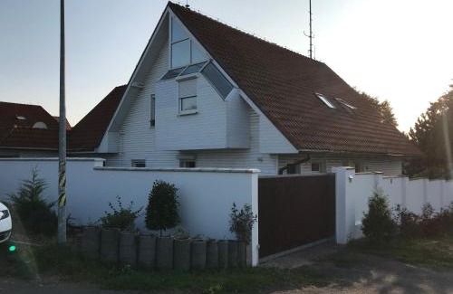 Zdiby House | Homestay U Hanky