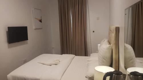 Lekki Hotel | HomeWorth Hotel