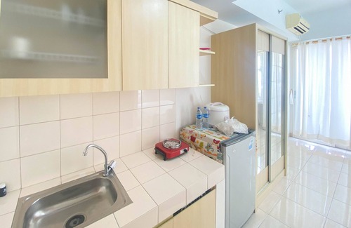 Pondokcina Apartment | Homey And Cozy Stay Studio Margonda Residence 3 Apartment