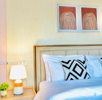 Entebbe Apartment | Homey Haven Lakeside Condo in Entebbe