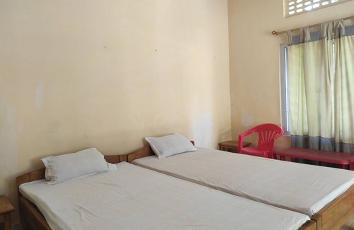 Golaghat Hotel | Homocation Boras Homestay