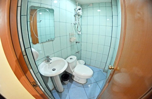 Cebu House | Honey Hunt House