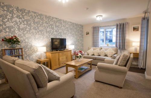 Penrith House | Honeybee Cottage