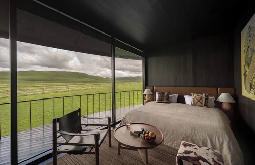 Hongyuan County Hotel | Hongyuan Weilu Nomadic Luxury Camp