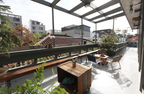 Yeonnam-dong House | Hongdae Guesthouse Pajamaparty