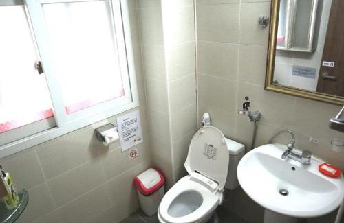 Mapo House | Hongdae Style Guesthouse