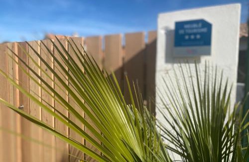 Ars-en-Re House | HOOliRé17 3étoiles