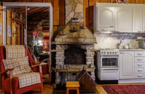 Lampivaara House | Hopukka A2 by Interhome