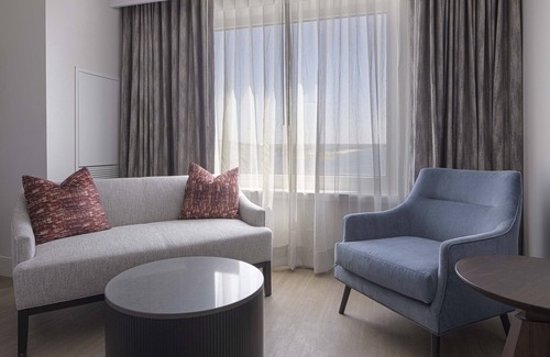 Westlake Hotel | Horseshoe Lake Charles - A Caesars Rewards Destination