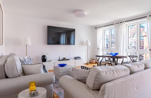 West Pomeranian Voivodeship Apartment | Horyzont Apartamenty- Apartament Ratuszowy- stylowy apartament w samym sercu starówki