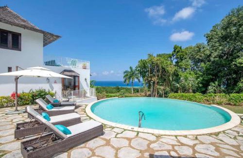 Montego Bay Apartment | Hospitality Expert HALF HILL 1BR Pool Beach