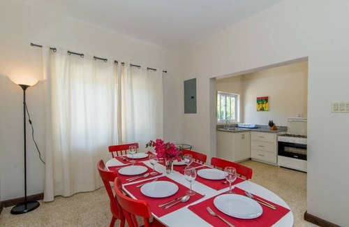 IronShore Estates Villa | Hospitality Expert CB3: Pool, Beach & Chef