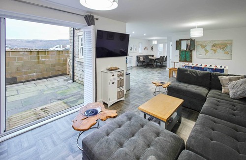 Lofthouse House | Host & Stay | Blayshaw House