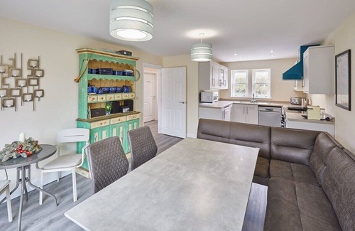 Lofthouse House | Host & Stay | Carlewell Cottage