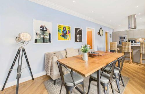 Nunthorpe House | Host & Stay - Church Lane