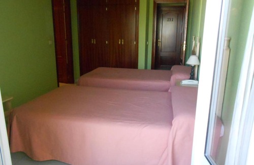 Torrecaballeros House | Hostal Burgos