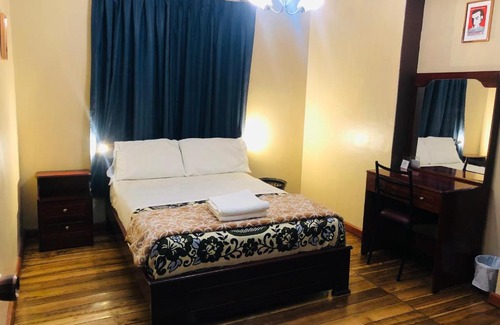 La Mariscal House | Hostal casa franciscana