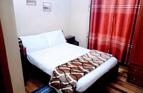 La Mariscal House | Hostal casa franciscana