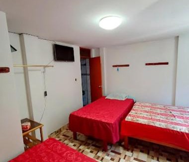 Churin House | HOSTAL GRAU
