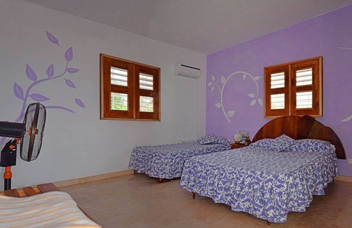 Trinidad House | Hostal Palmeras TRINIDAD