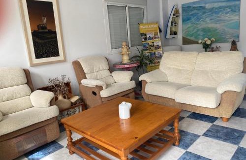 San Jose House | Hostal Puerto Genovés