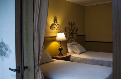 Zona 13 Bed & Breakfast | Hostal Villa Toscana