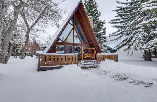 Red Lodge House | Hot Tub and Fire Pit Cozy Cabin in Red Lodge!