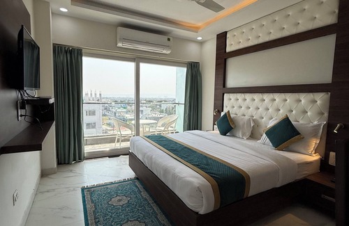 Rishikesh Hotel | Hotel 7 Heaven